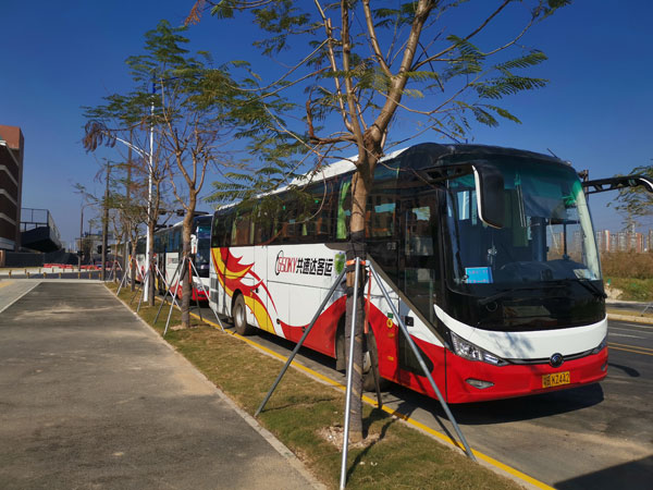 企業(yè)包車怎么選擇？_嘟嘟巴士